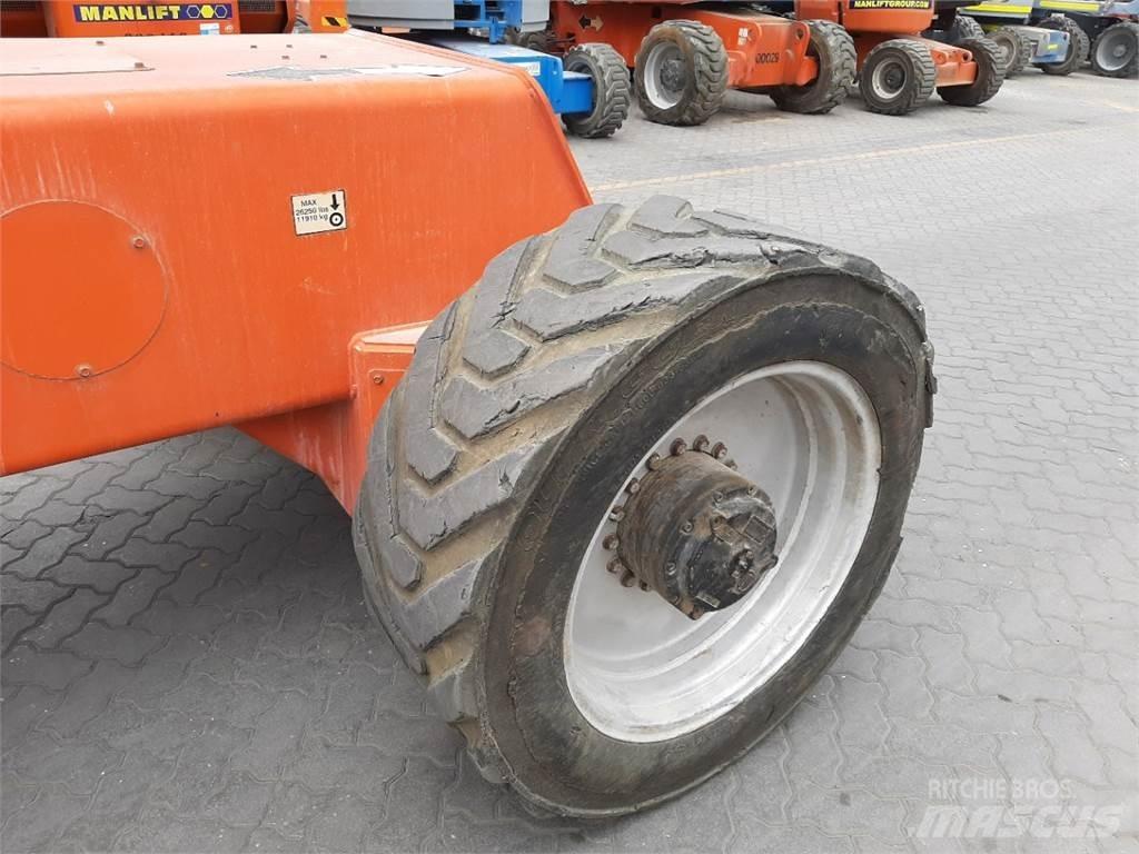 JLG 1350SJP Teleskopbühnen