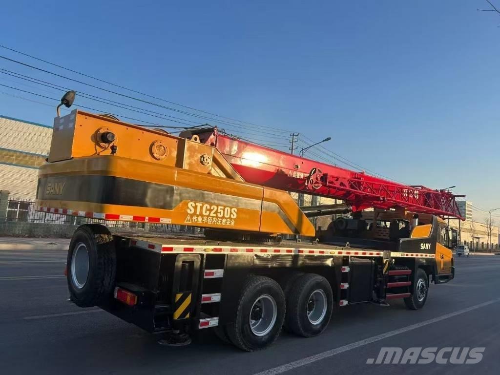 Sany STC 250 Kranen voor alle terreinen