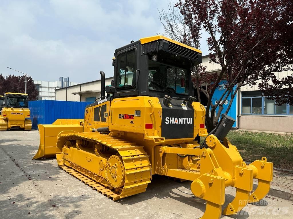 Shantui SD16 Bulldozer