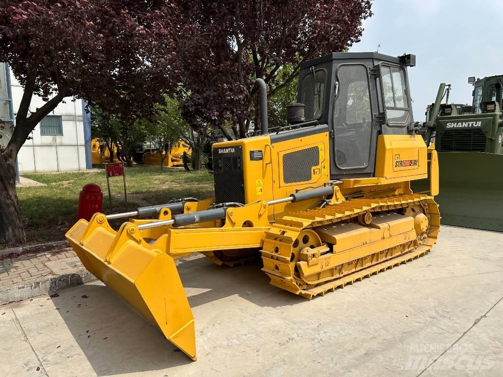 Shantui SD16 Bulldozer