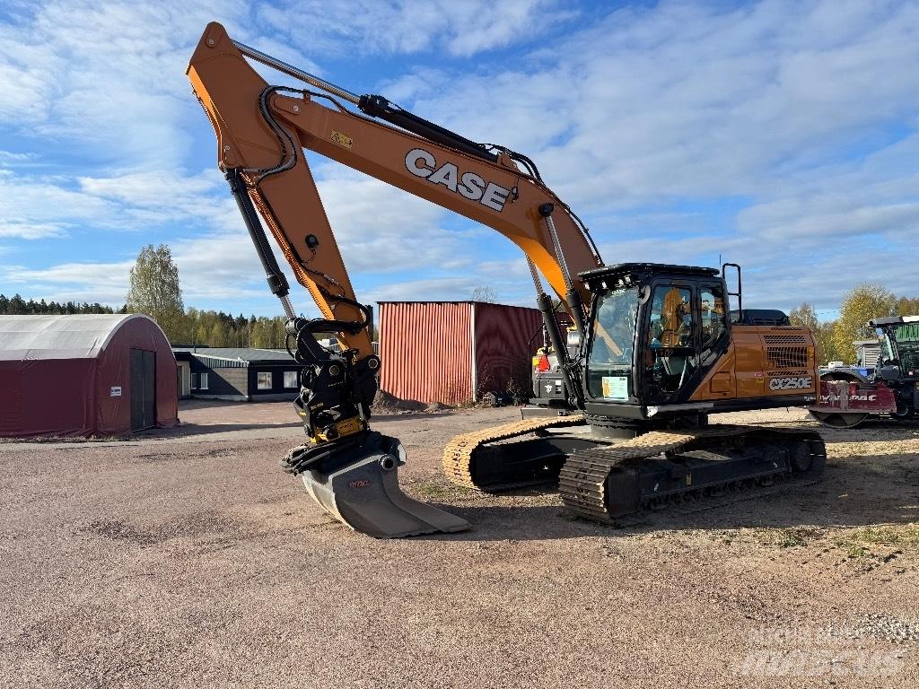 CASE CX250E Raupenbagger