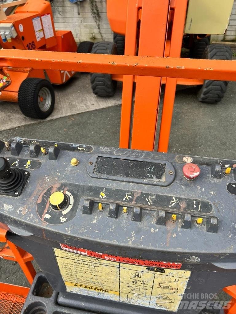 JLG AJ450 Gelenkteleskoparbeitsbühnen