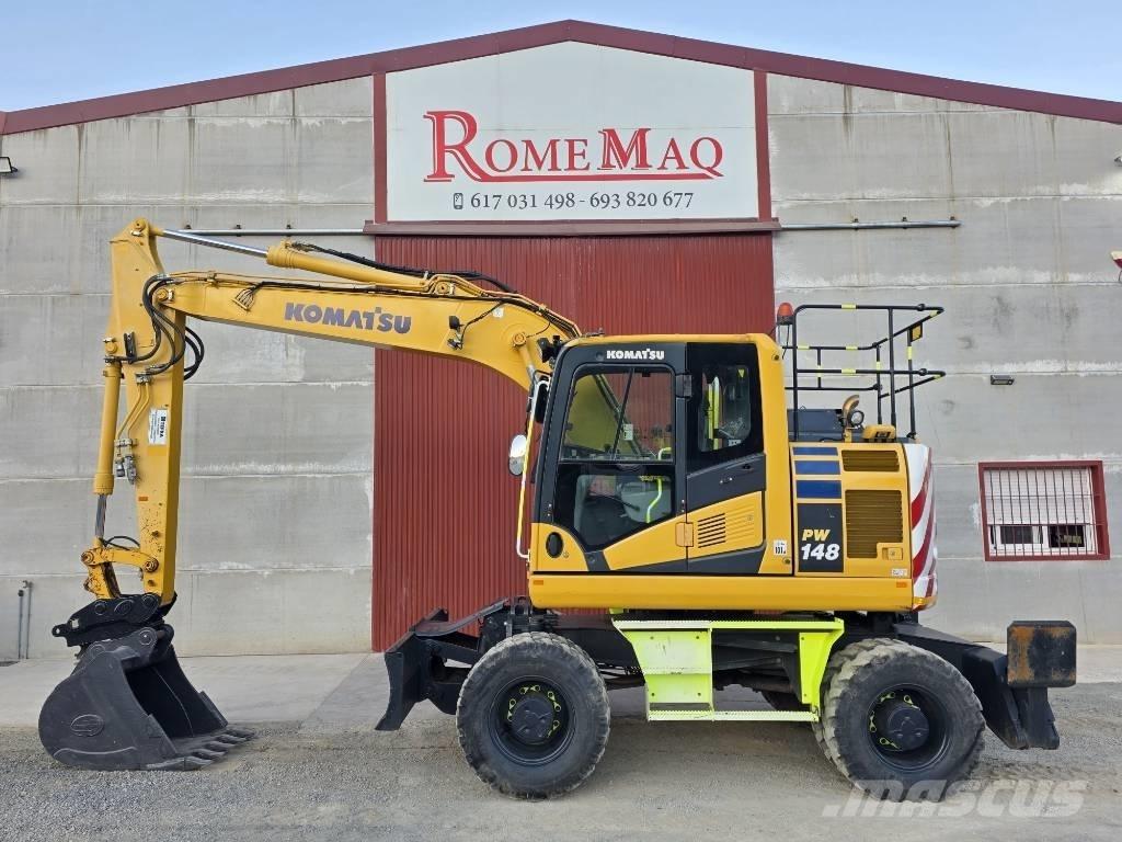 Komatsu PW 148-11 Bulldozer