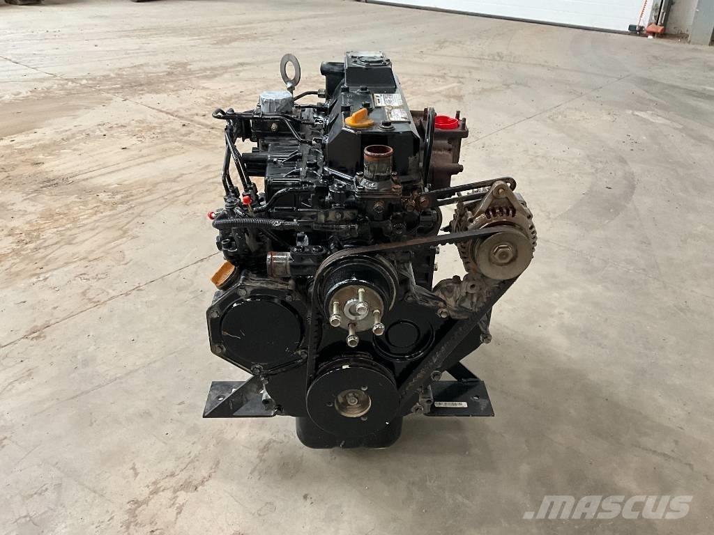 Yanmar 4TNV98 Motoren