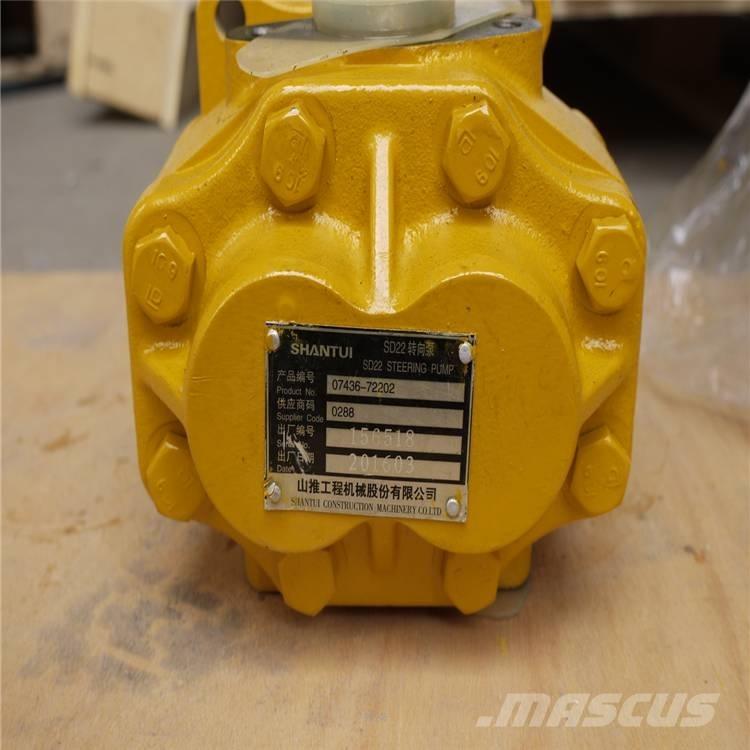Komatsu D85A-18 pump Hydraulik