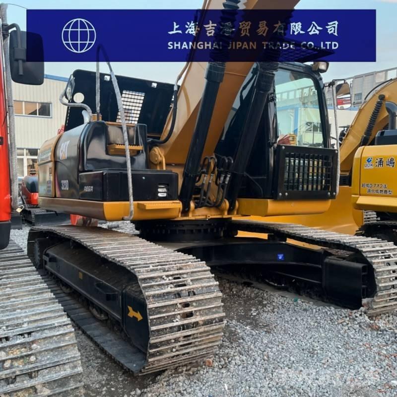 CAT 323 Raupenbagger