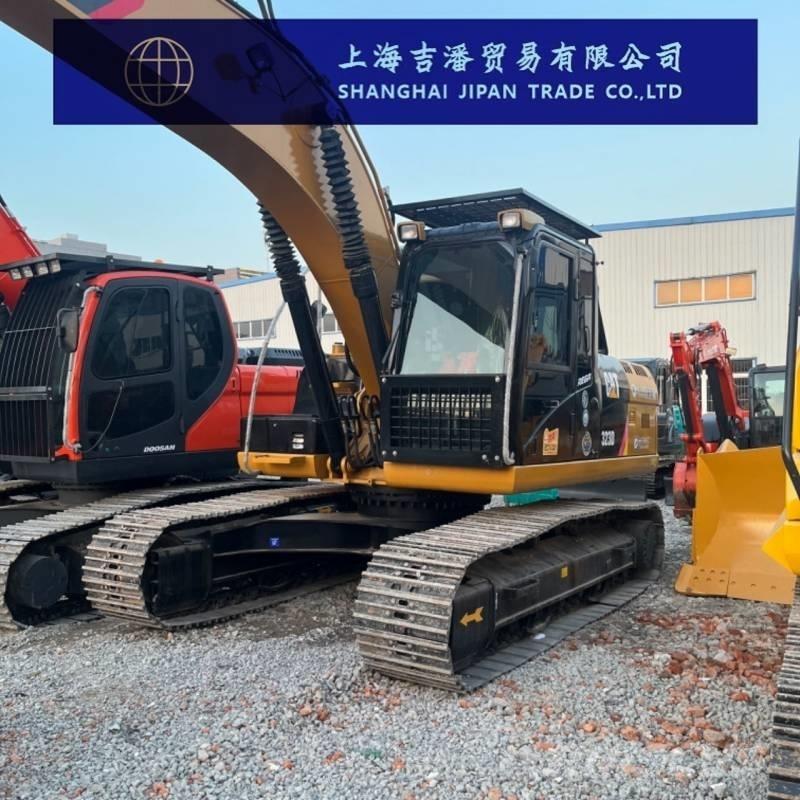 CAT 323 Raupenbagger