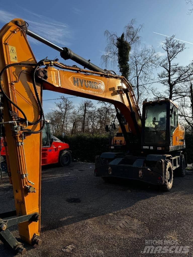 Hyundai HW 210 Mobilbagger