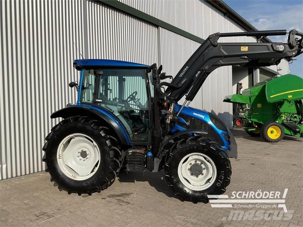 Valtra A 84 SH Traktoren