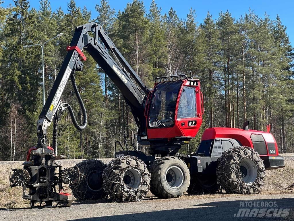 Komatsu 931 Harvester