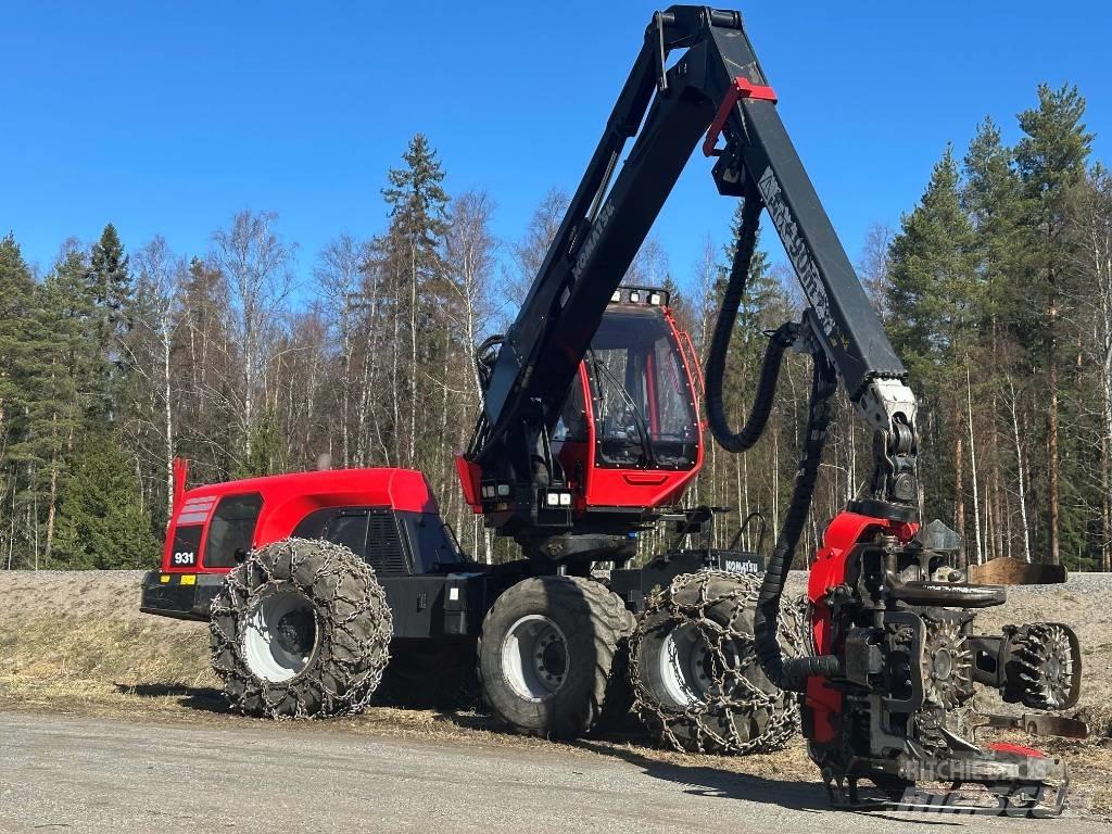 Komatsu 931 Harvester