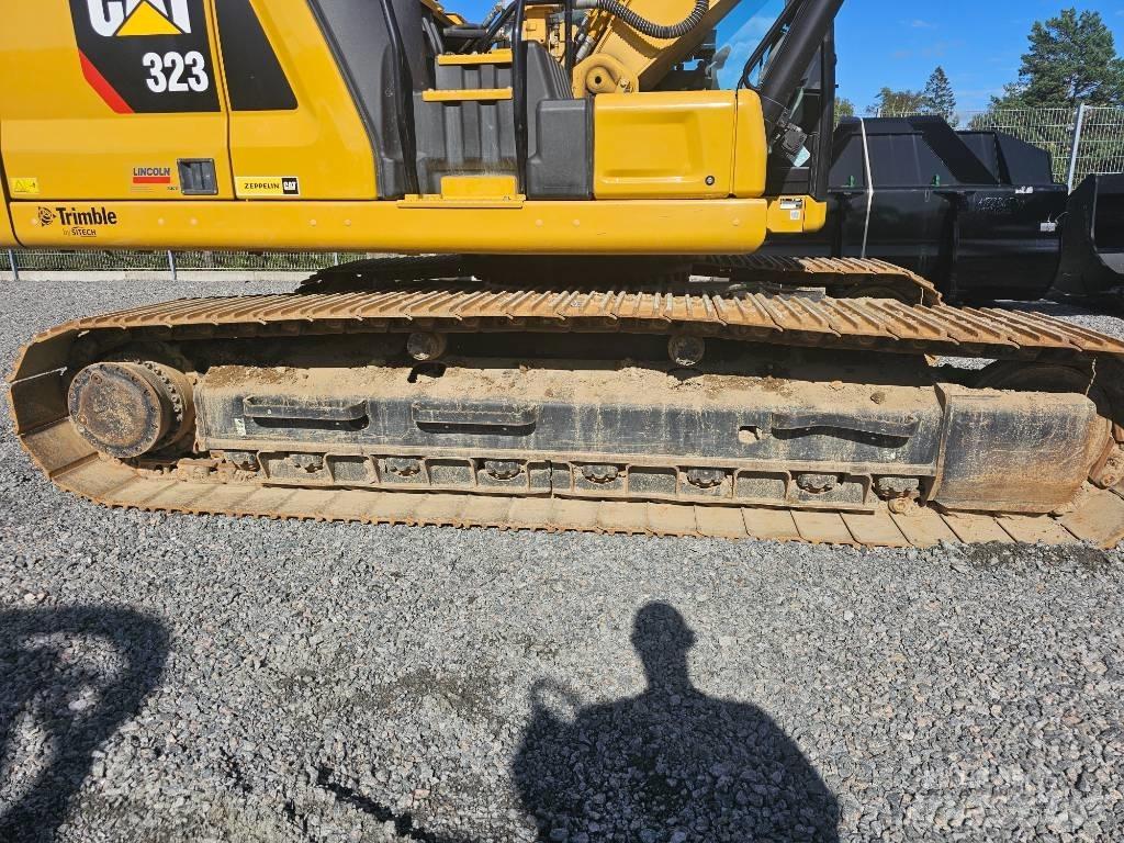 CAT 323 Raupenbagger