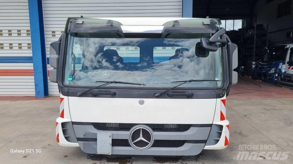 Mercedes-Benz CABIN Kabinen
