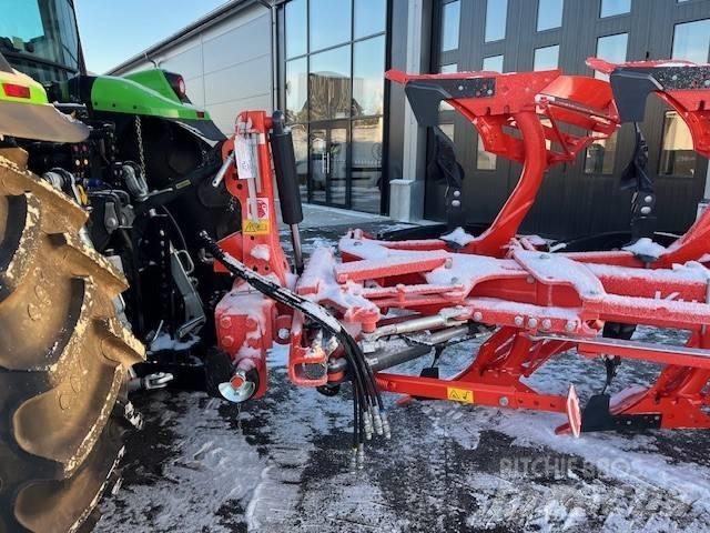 Kubota RM4005V Wendepflüge