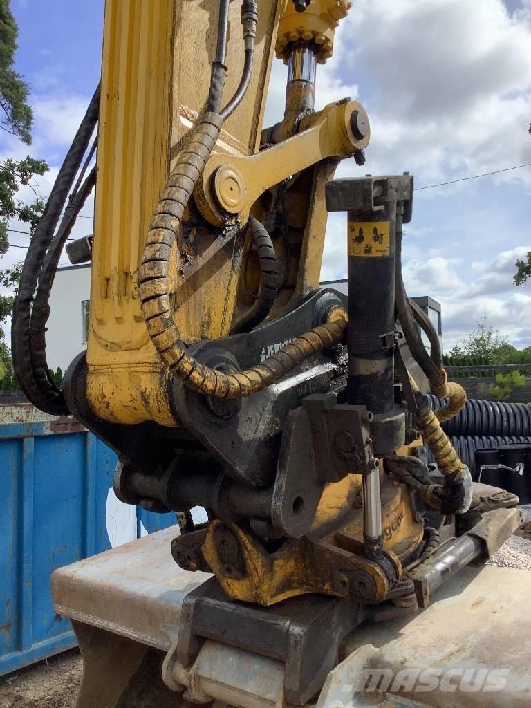 Komatsu PC 240 LC-10 Raupenbagger