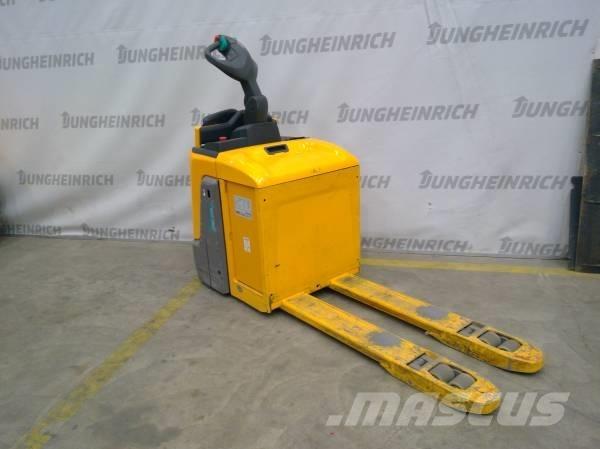 Jungheinrich ERE 120 Gabelstapler mit Fahrerstand
