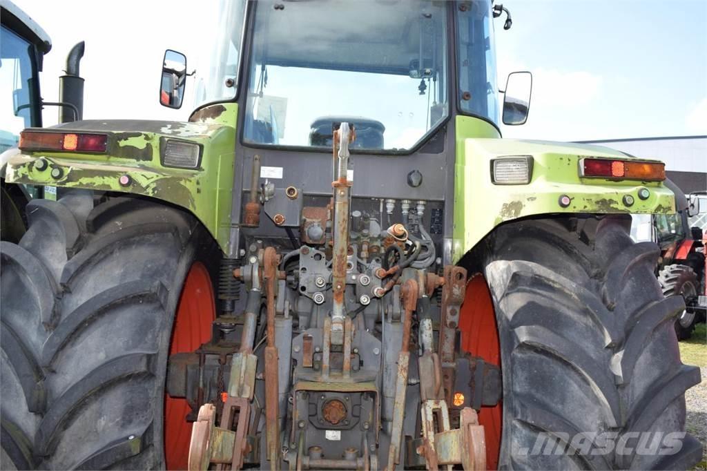 CLAAS Ares 697 ATZ Traktoren