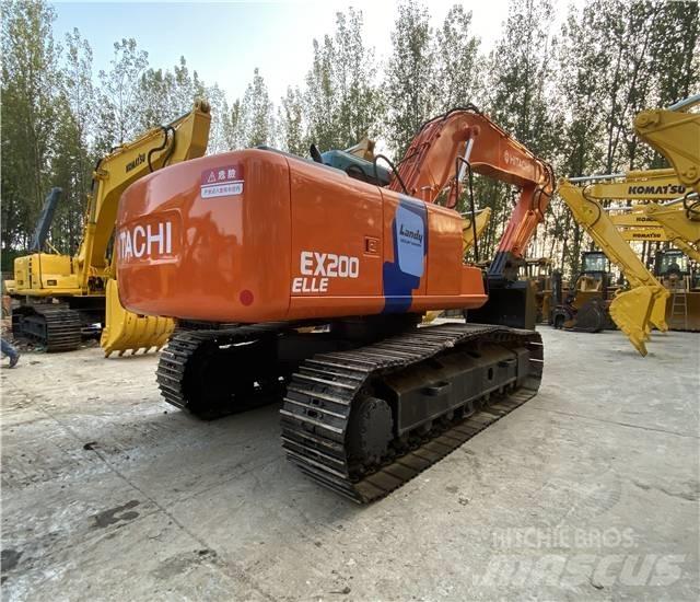Hitachi EX 200-2 Raupenbagger