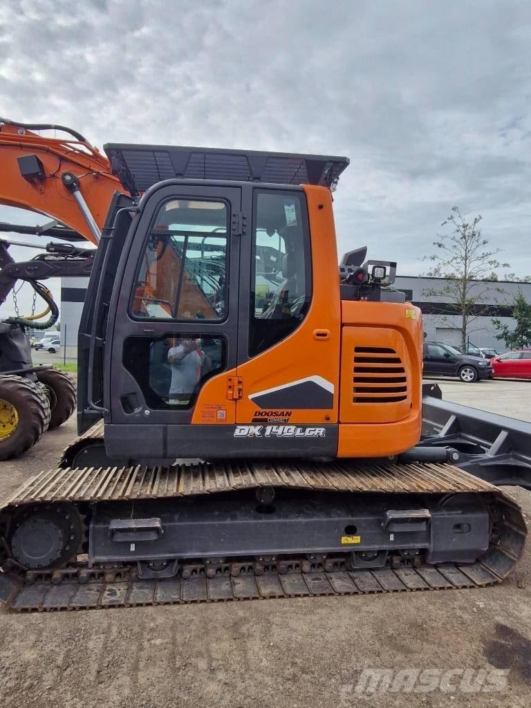 Develon DX 140 LCR-7 Raupenbagger