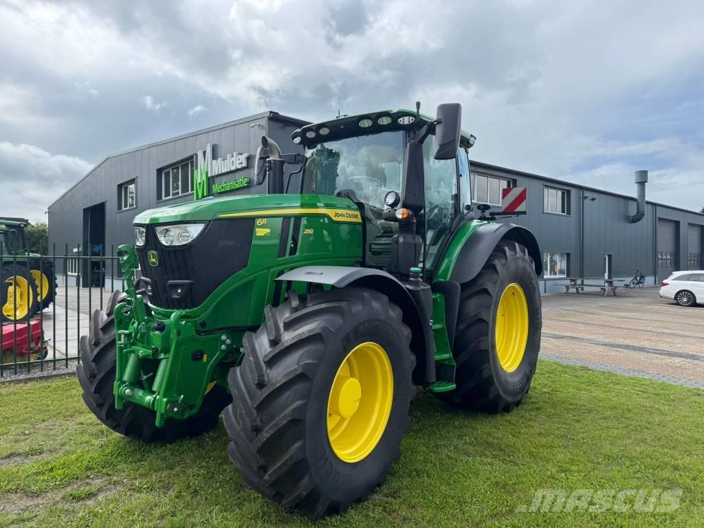 John Deere 6R 250 Traktoren
