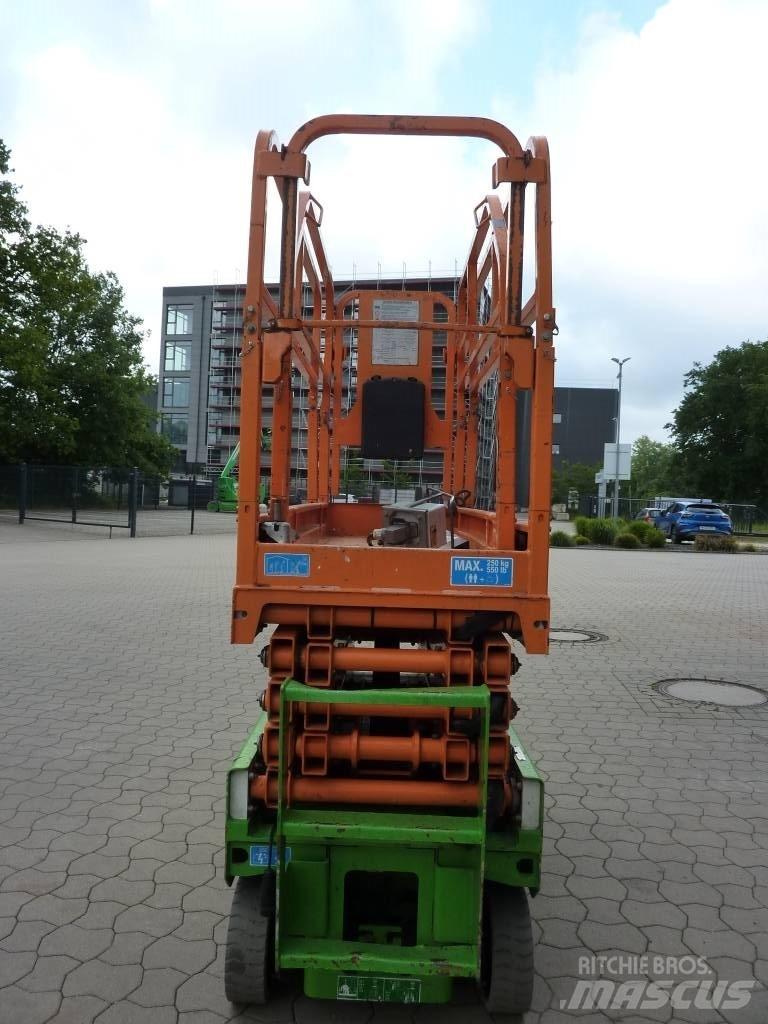 Airo XS8 E Scheren-Arbeitsbühnen