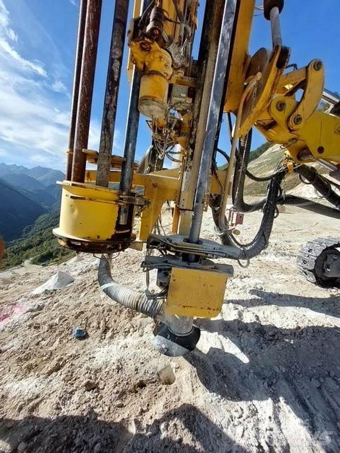 Atlas Copco Roc F6 Oberflächenbohrgeräte