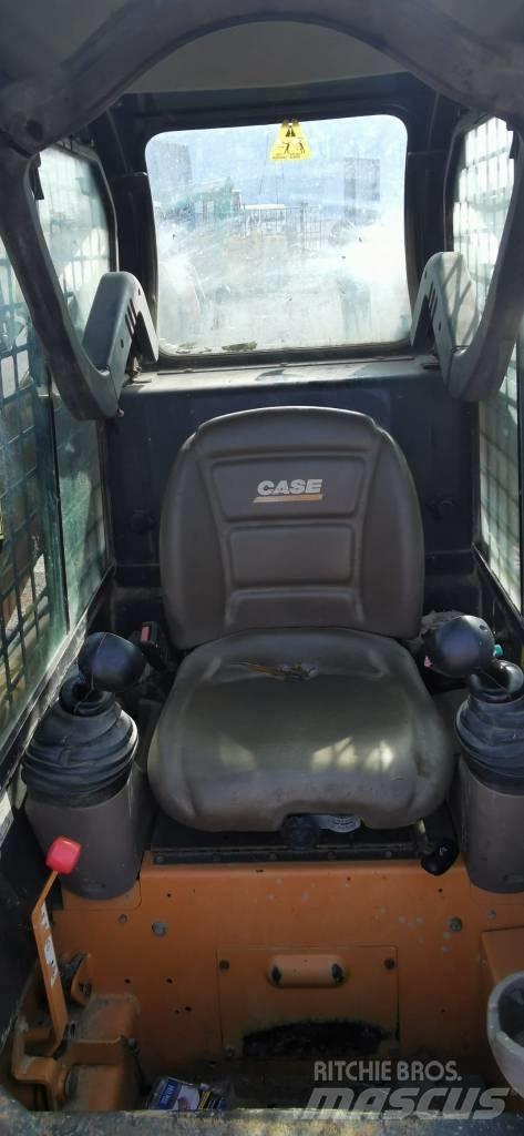 CASE 440CT Kompaktlader