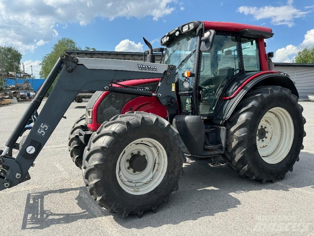 Valtra N141 Advance Traktoren