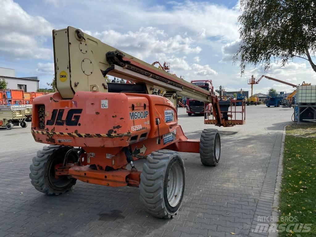JLG M 600 JP Gelenkteleskoparbeitsbühnen