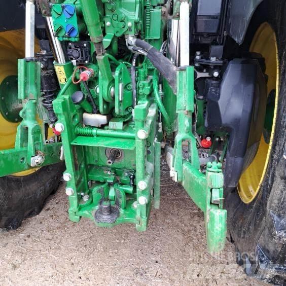 John Deere 6120M Traktoren