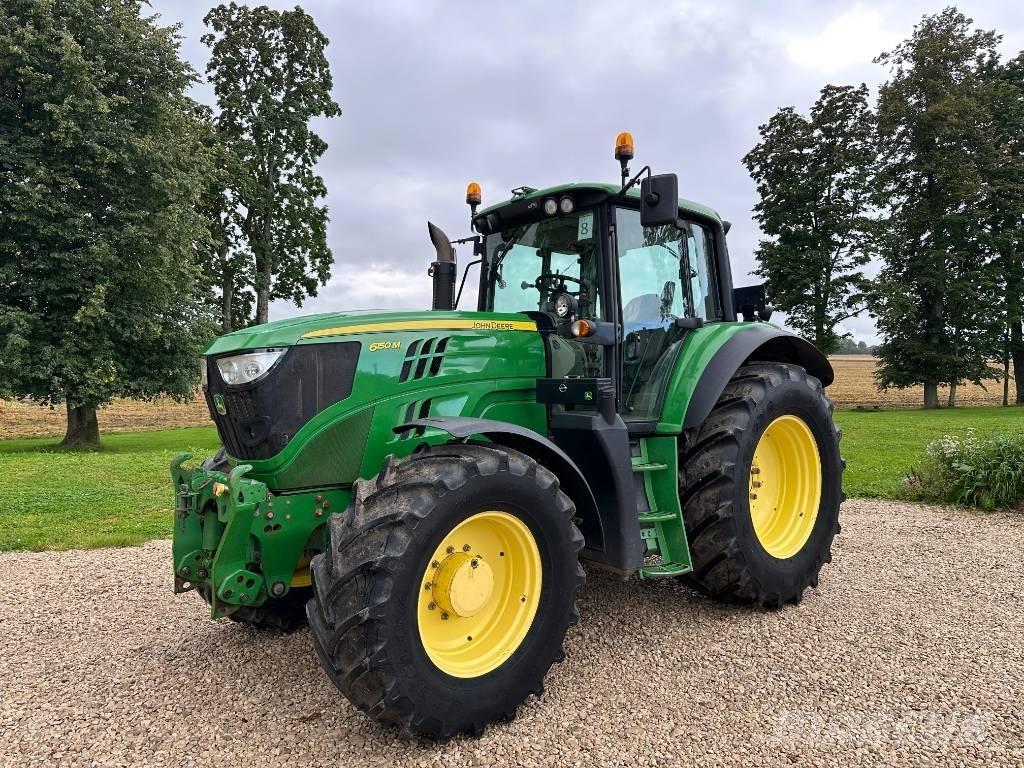John Deere 6150 M Traktoren