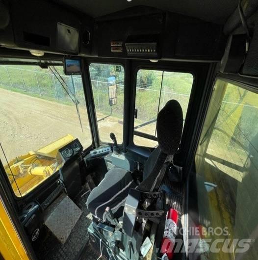 Bomag BC772EB-2 Walzenzüge