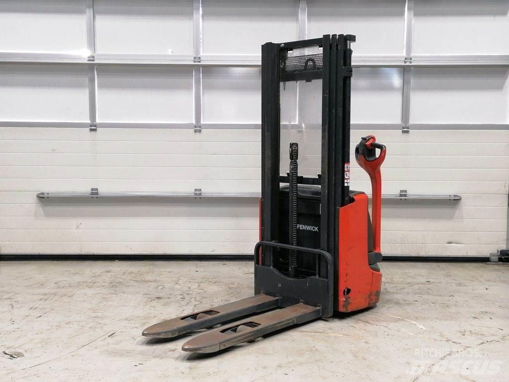 Linde L10 Deichselstapler