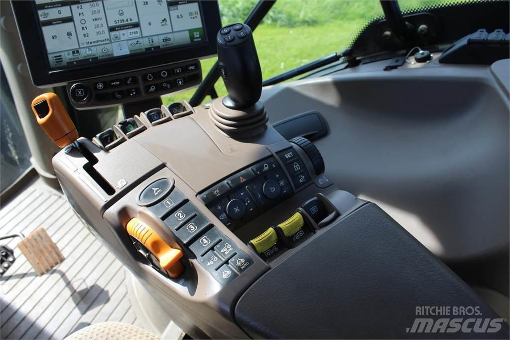 John Deere 6215R Traktoren