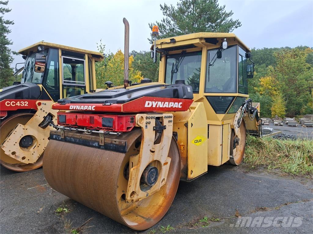 Dynapac CC422 HF Sonstige Baumaschinen