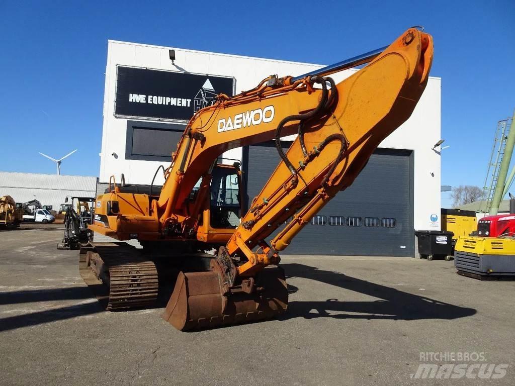 Daewoo SL250LC-V Raupenbagger