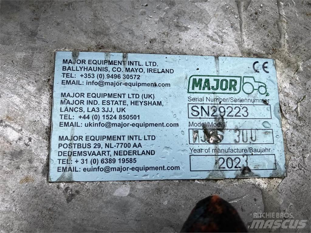 Major MJ65-300 Rasentrimmer und -mäher