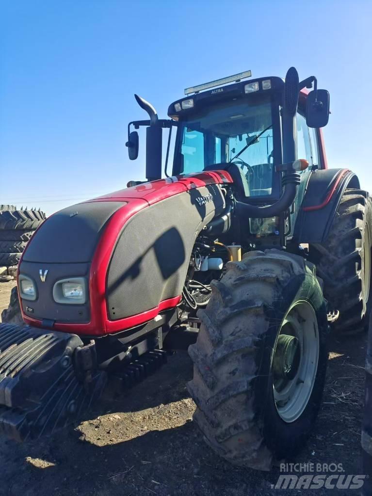 Case IH FARMALL 1404 Traktoren
