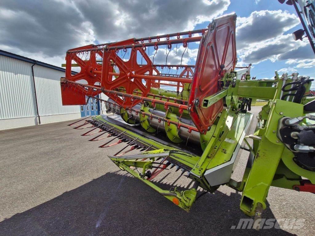 CLAAS Tucano 430 Mähdrescher