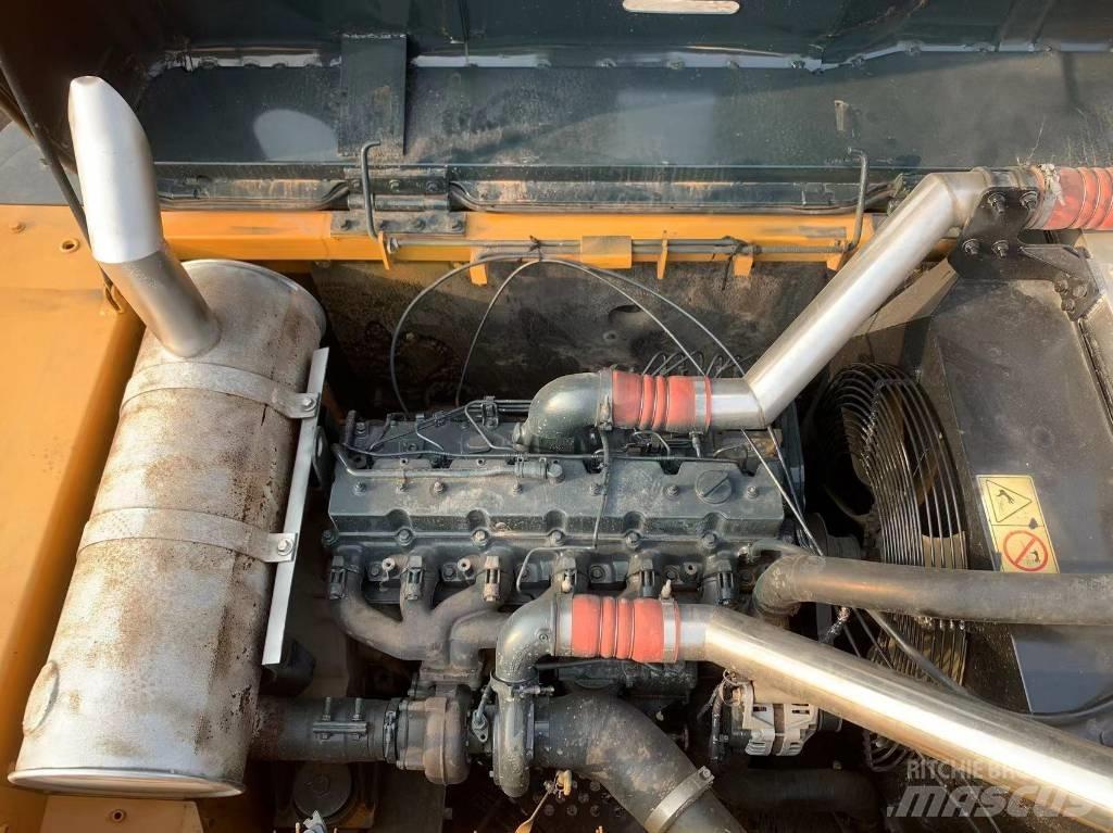 Hyundai 305LC-9T Raupenbagger