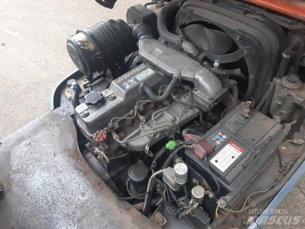 Toyota 6 FDF 25 Diesel heftrucks