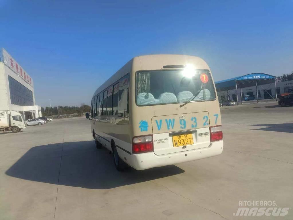 Toyota Coaster Bus Minibusse