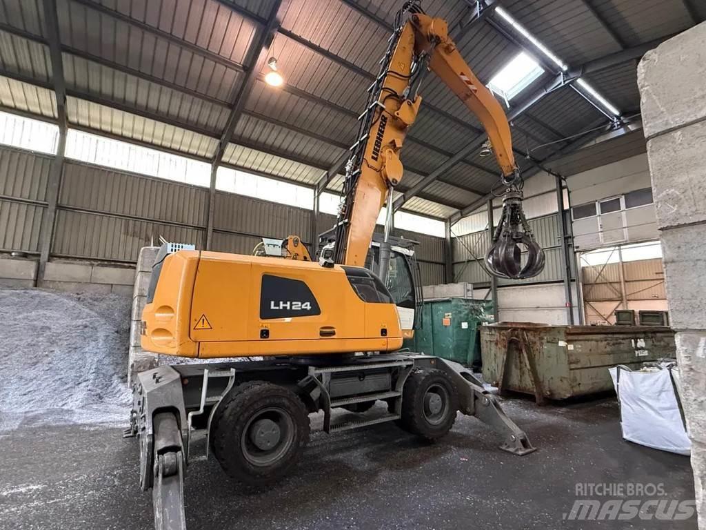 Liebherr LH24 Materialumschlag