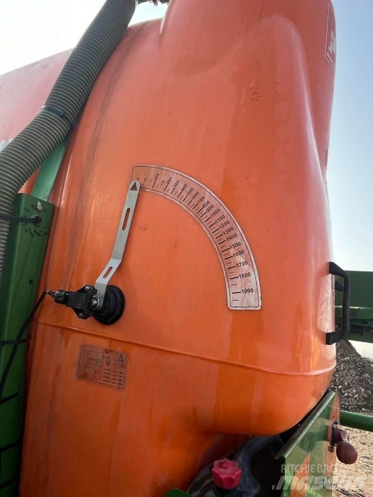 Amazone UF 1801 Anbauspritzen