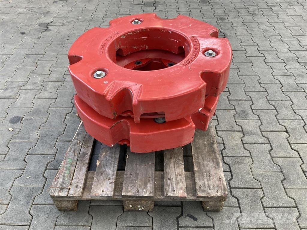 Fendt 2x 300 kg Sonstige Landmaschinen