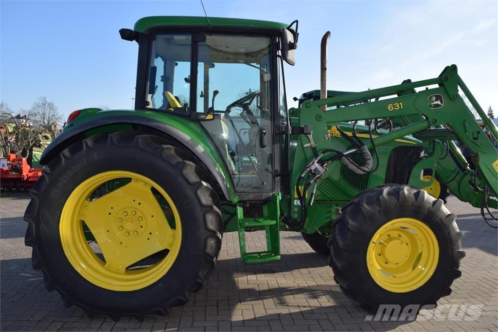 John Deere 6220 Traktoren