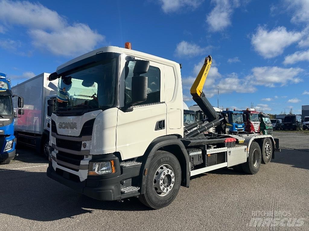 Scania P 360 Abrollkipper