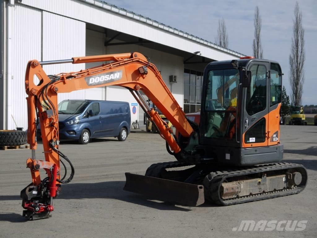 Doosan DX 60 R Minibagger < 7t