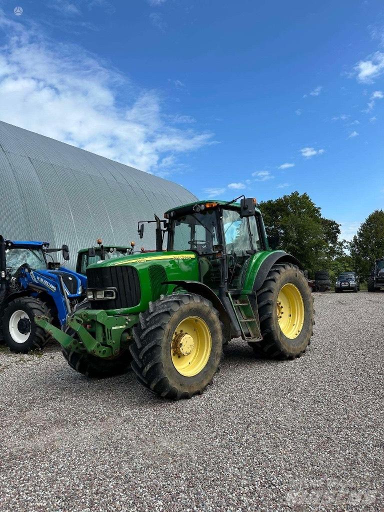 John Deere 6820 AP Traktoren