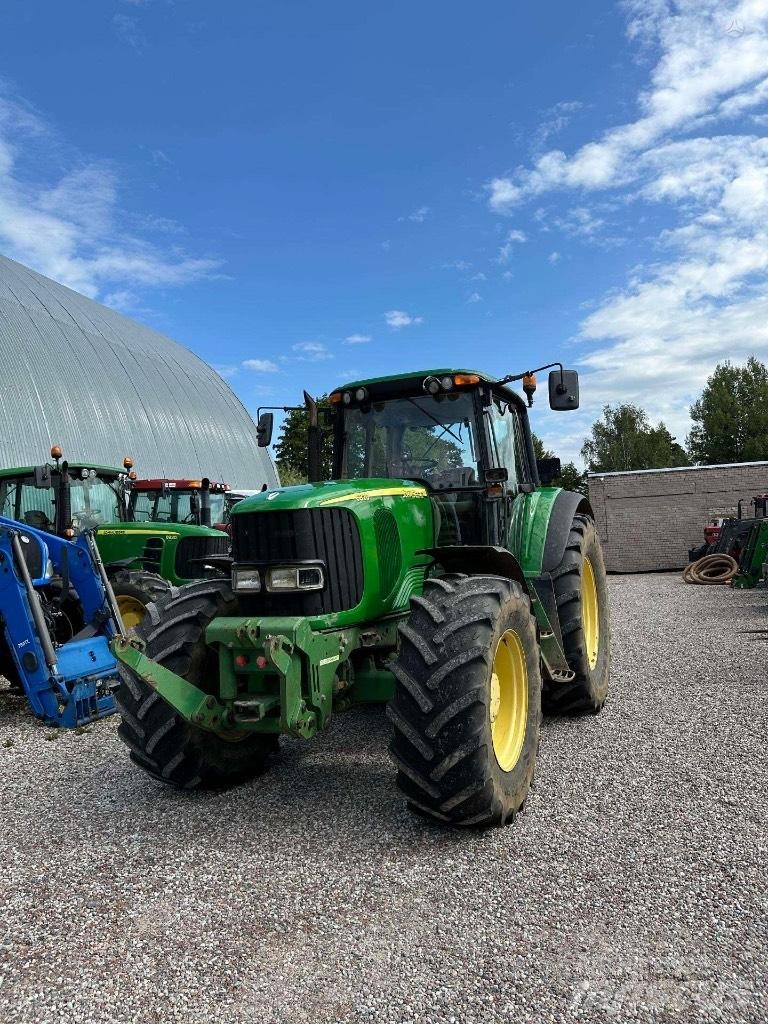 John Deere 6820 AP Traktoren